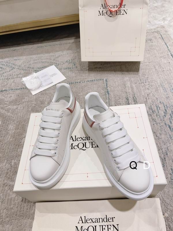 mcqueen Men's Shoes 27